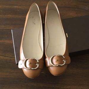 Gucci flats